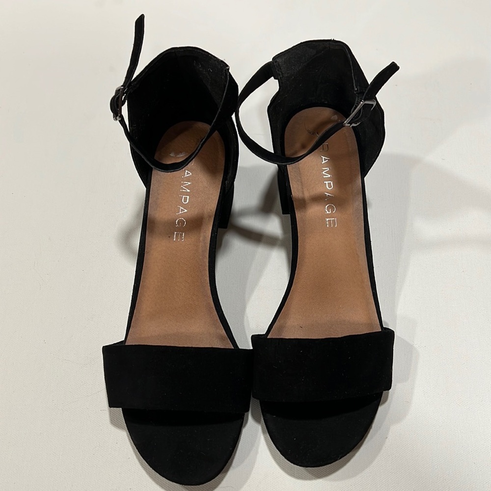 Rampage Mattie open toe sandals Black faux suede Adjustable ankle straps Size 9M